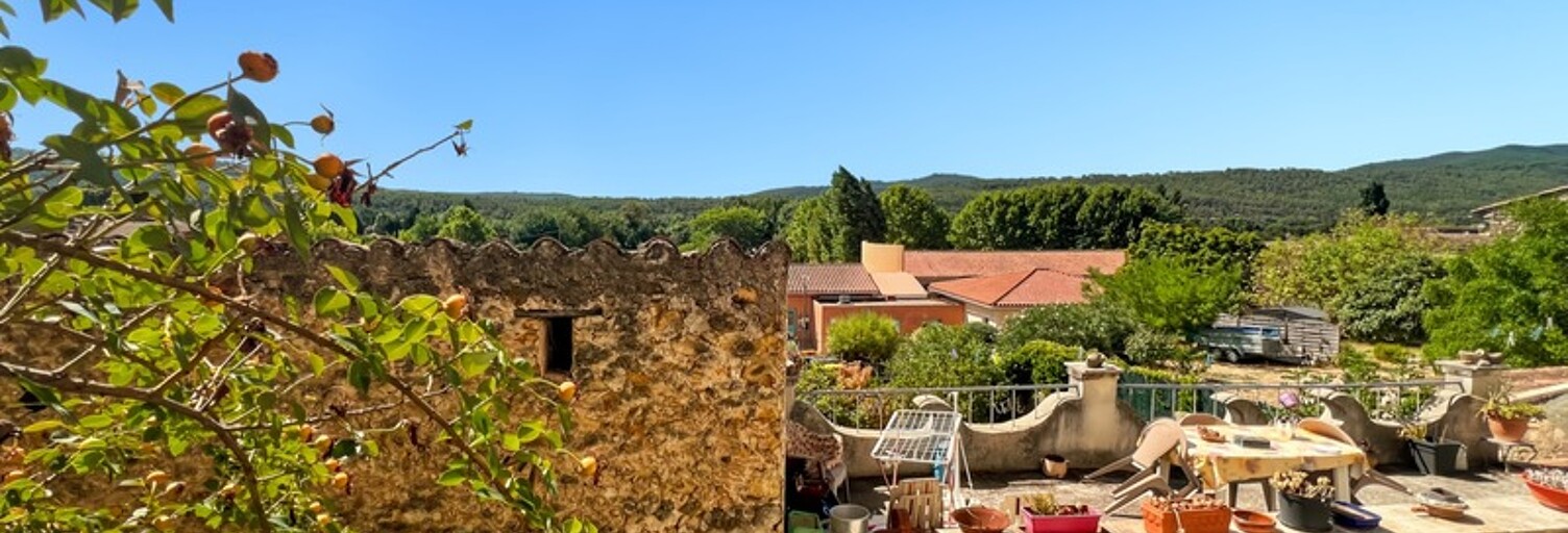 Maison 5 Pièces 148 m² à vendre à Camps-la-Source (83170)