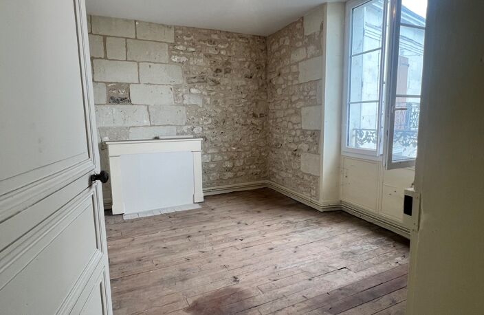 MAISON DE VILLAGE ATYPIQUE AVEC GRAND POTENTIEL — photo 3