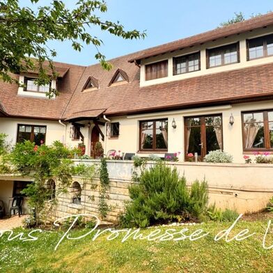 Maison 8 pièces 1150000 €