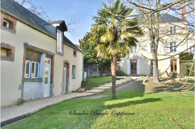 Maison 17 pièces 779000 €