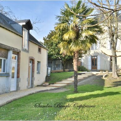 Maison 17 pièces 779000 €