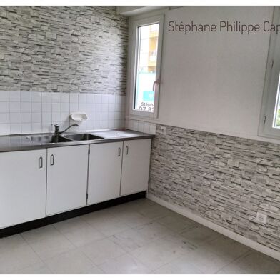 Appartement 4 pièces 159950 €