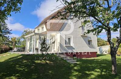 Maison 5 chambres sur sous-sol total — photo du bien