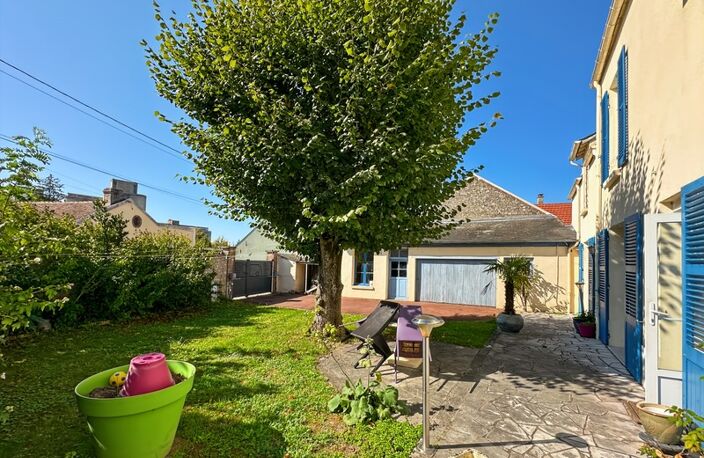 SOUPPES S/LOING proche à 5mn. Maison de caractère 7 pièces de 190 m2 sur terrain clos de 350 m2 avec garage — photo 4