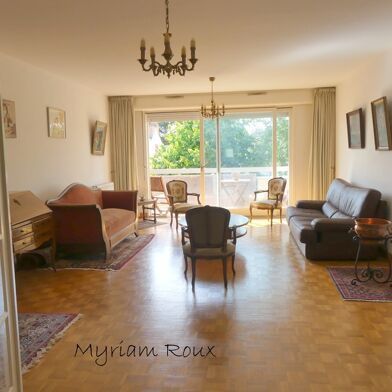 Appartement 6 pièces 250000 €