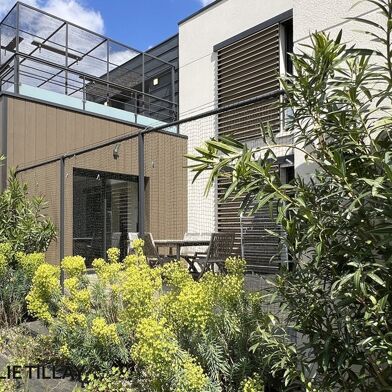 Maison 9 pièces 990000 €