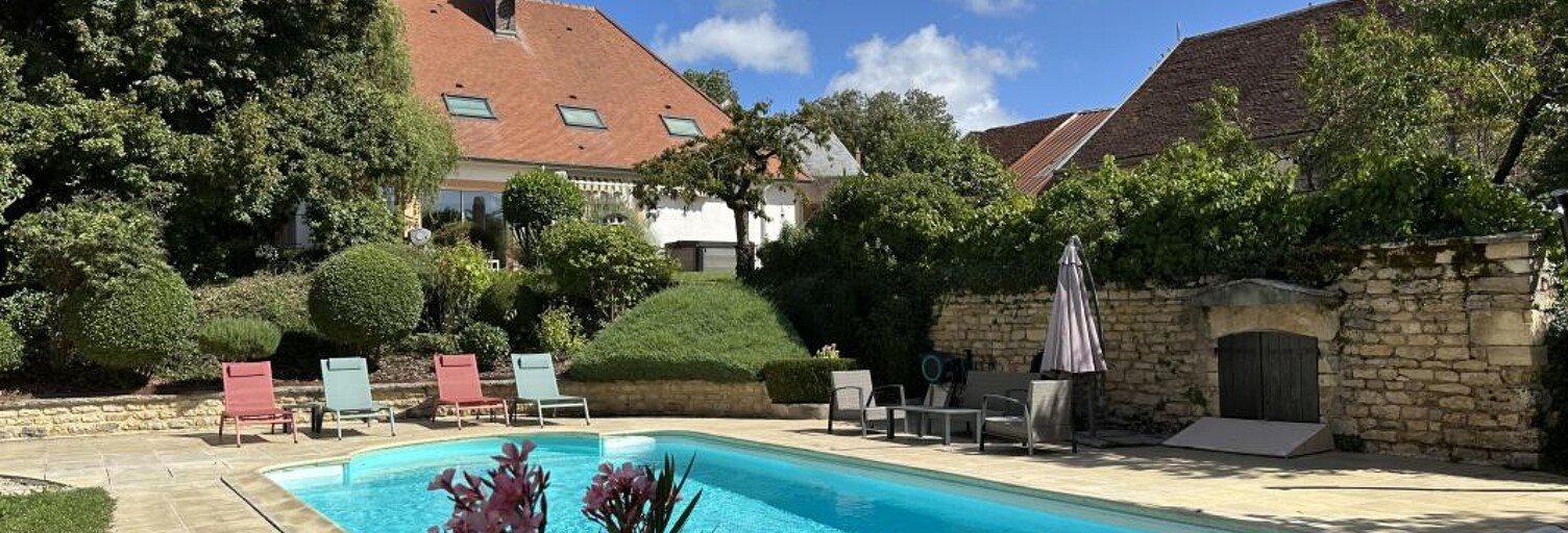 Maison 5 Pièces 229 m² à vendre à Vendeuvre-sur-Barse (10140)