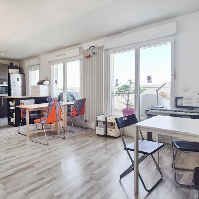 Appartement 4 pièces 270000 €