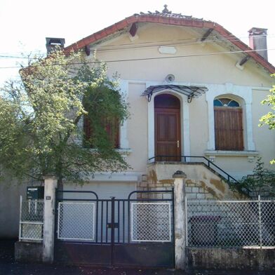 Maison 4 pièces 700 €