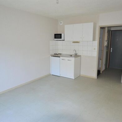 Appartement 1 pièces 378 €