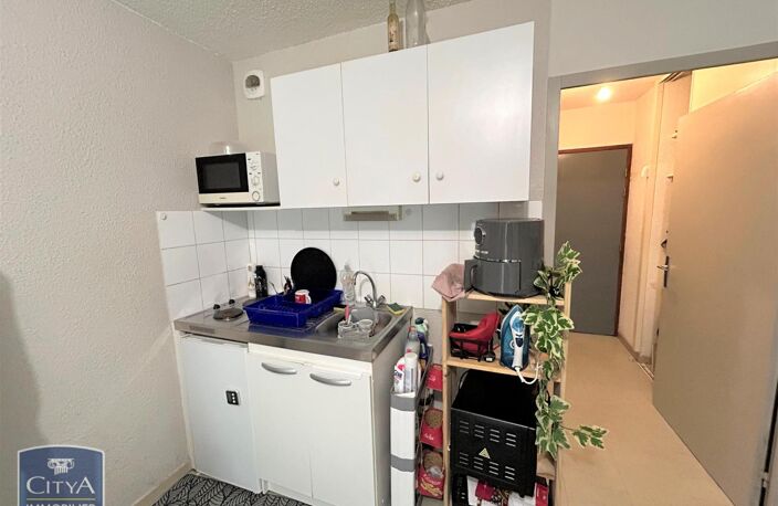 Location appartement 1 pièce 23 m² à Cholet (49300) — photo 2