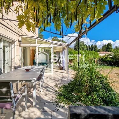 Maison 5 pièces 589000 €