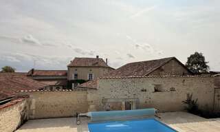 Maison 7 Pièces 260 m² à vendre à Aubeterre-sur-Dronne (16390)