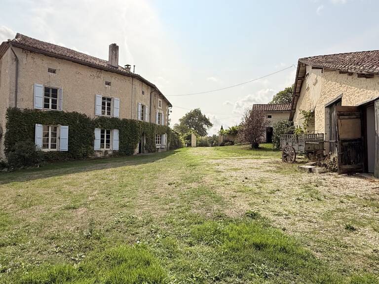 Maison — photo 1