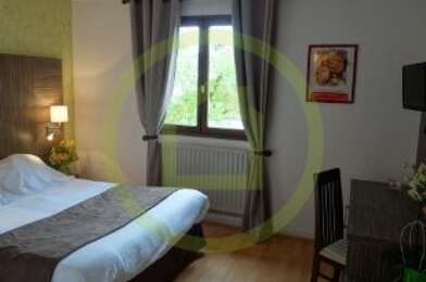 Commerce  1100000 €