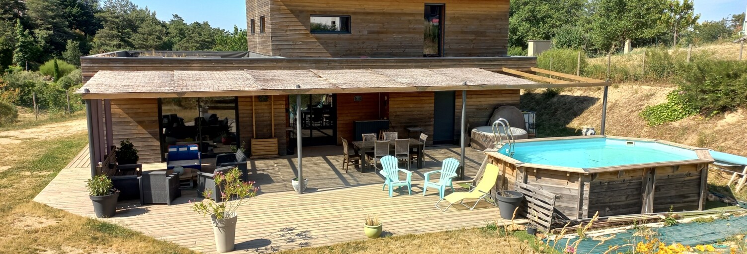 Maison 5 Pièces 154 m² à vendre à Saint-Romain-de-Lerps (07130)