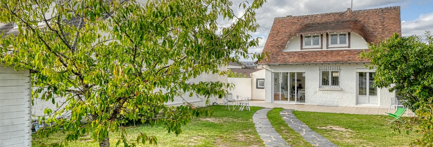 Maison 7 Pièces 119 m² à vendre à Épône (78680)