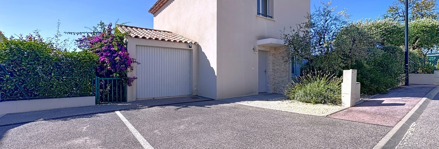 Maison 4 Pièces 90 m² à vendre à Saint-Cyr-sur-Mer (83270)