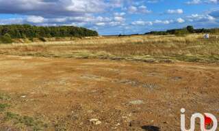 Terrain  923 m² à vendre à Saint-Florent-sur-Cher (18400)