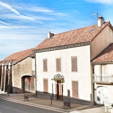 Maison 19 pièces 130000 €