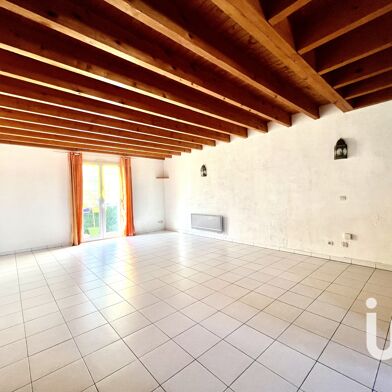 Appartement 4 pièces 235000 €