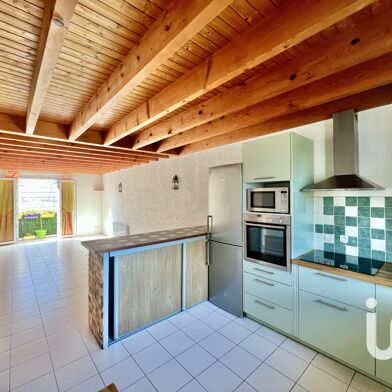 Appartement 4 pièces 235000 €