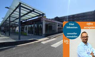 Commerce  171 m² à vendre à Mourenx (64150)