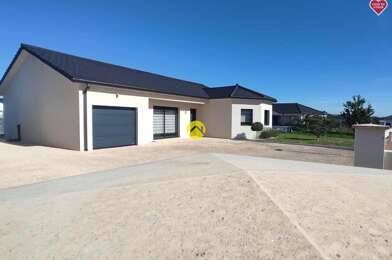 Maison 5 pièces 320250 €