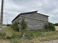 ENTRAIGUES (63) ancien séchoir de 220 m2 sur 709 m2 de terrain — photo 2