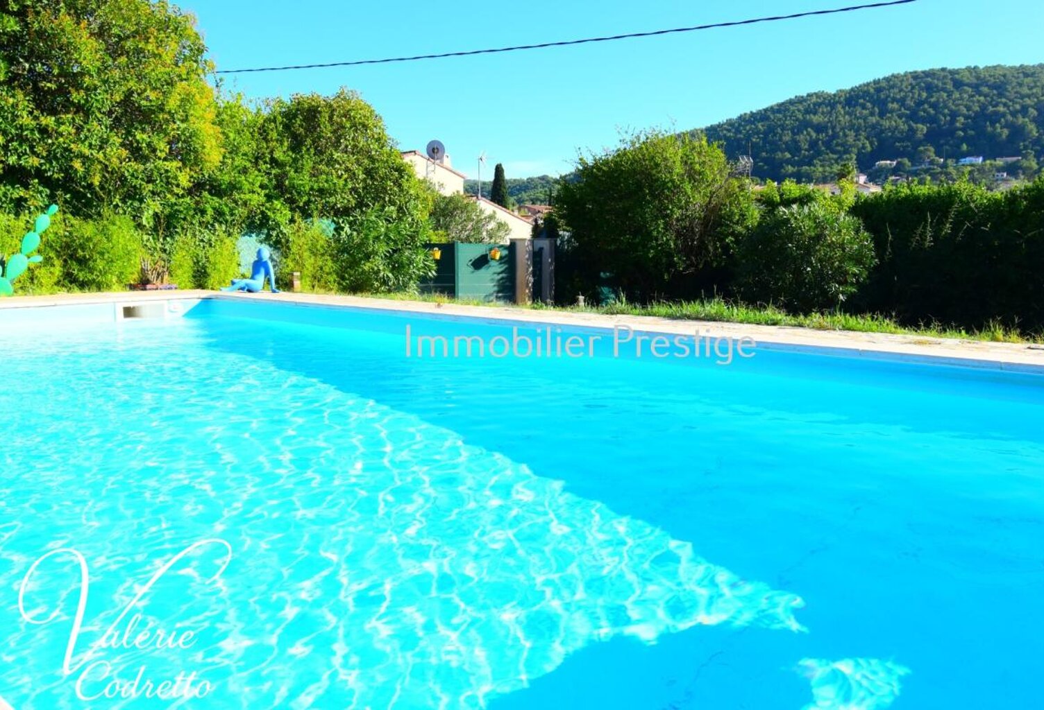 LA MOUTONNE – VILLA 185 M² – 6 CHAMBRES – PISCINE – TERRAIN 1 996 M² – 4 GRANDS GARAGES 83260 — photo 1