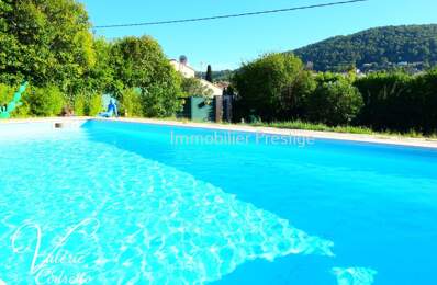 LA MOUTONNE – VILLA 185 M² – 6 CHAMBRES – PISCINE – TERRAIN 1 996 M² – 4 GRANDS GARAGES 83260 — photo du bien