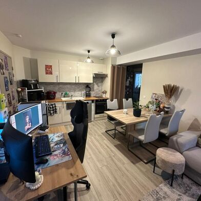 Appartement 2 pièces 880 €