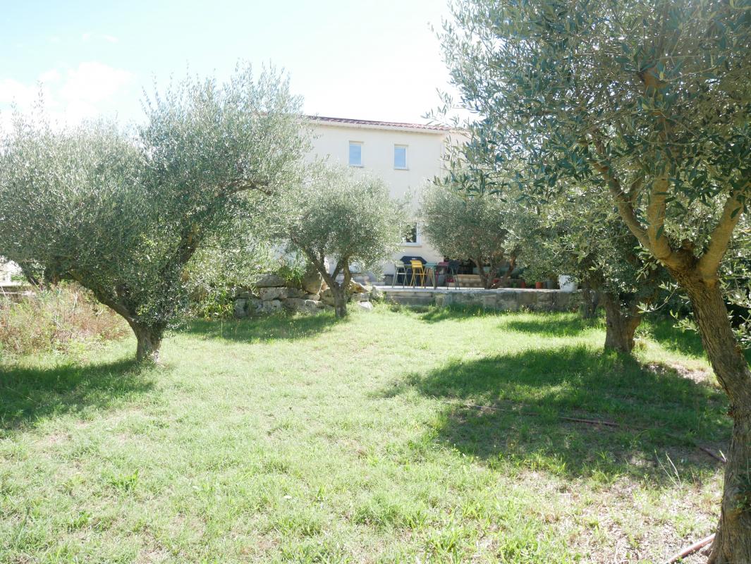 À Vendre Uzès. Maison de 200m2 entièrement rénovée