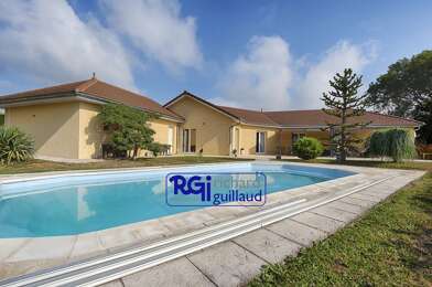 Maison 5 pièces 521000 €