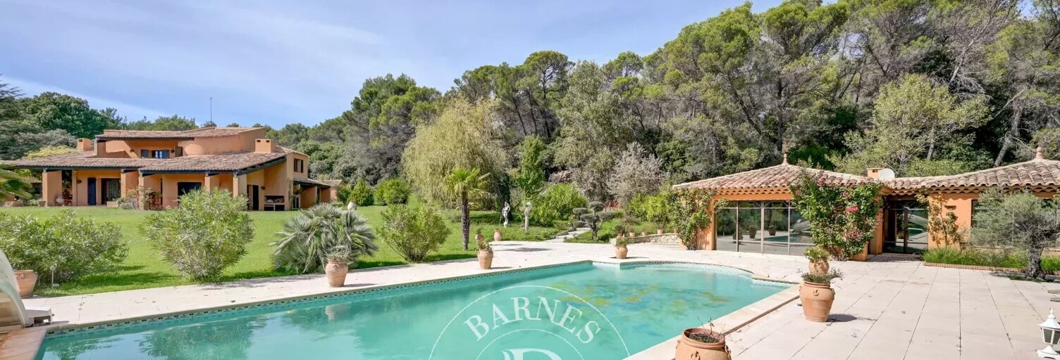 Maison 9 Pièces 245 m² à vendre à Aix-en-Provence (13100)