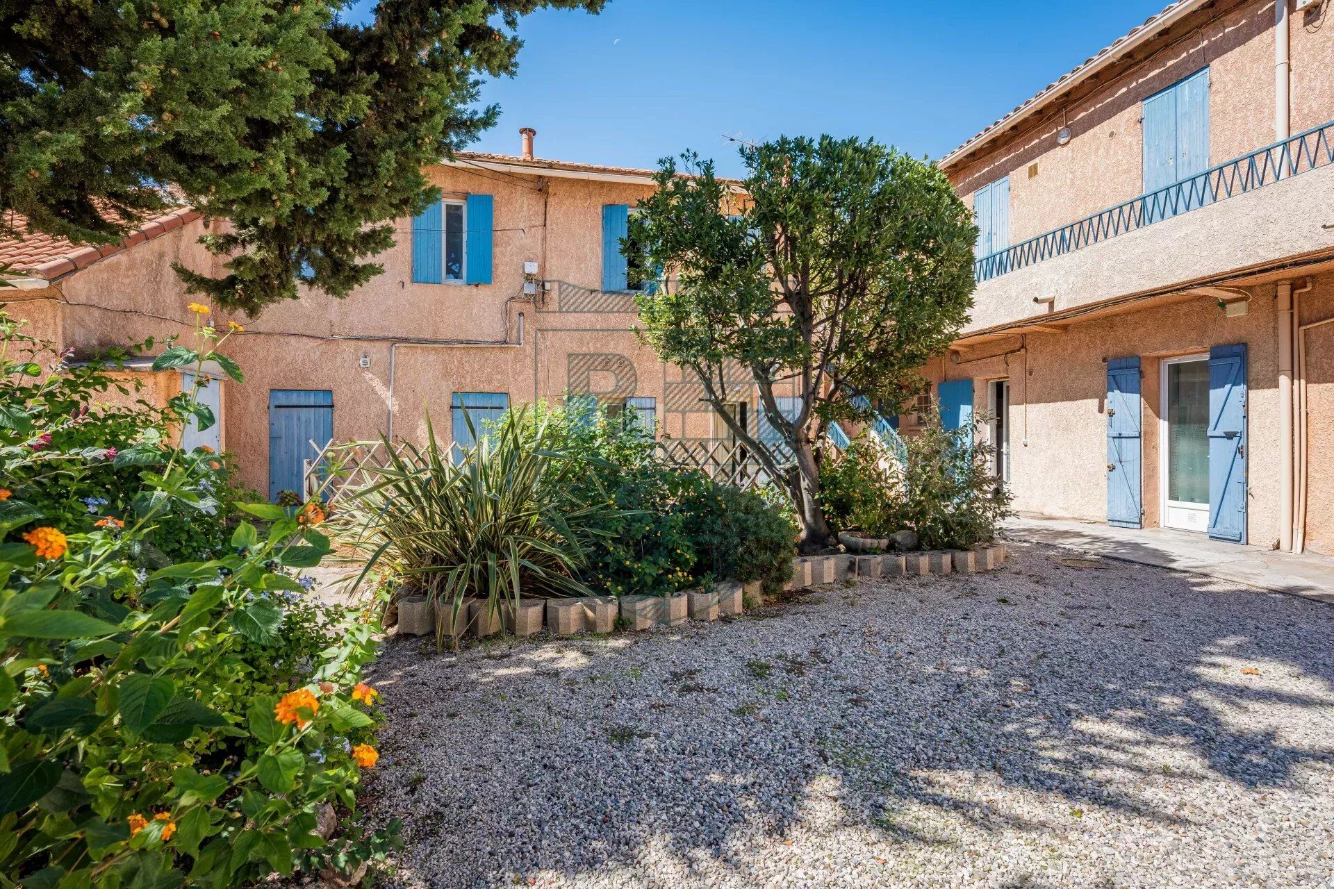 Immeuble  à vendre Marseille 12eme 13012