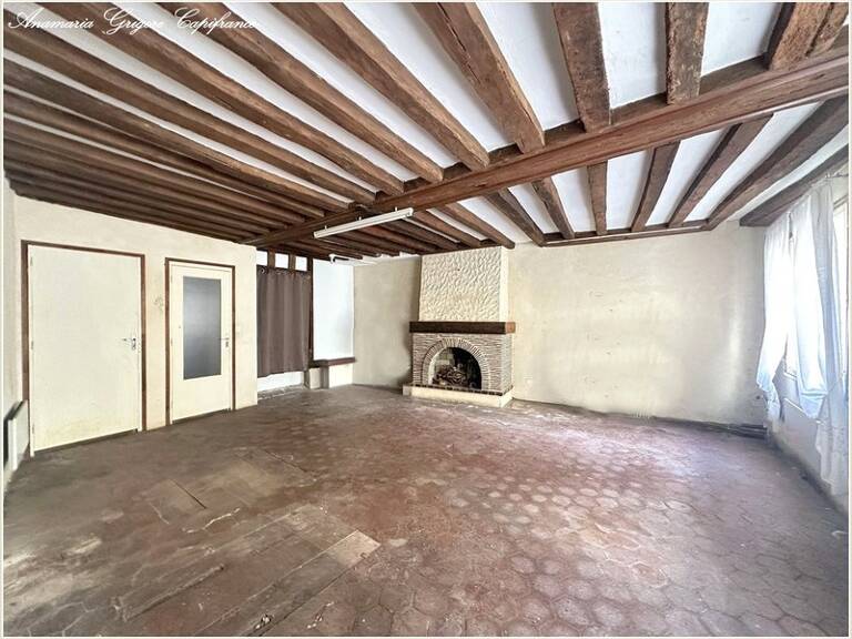 Centre de Courville-sur-Eure, maison 130 m², 3 chambres, garage — photo 1