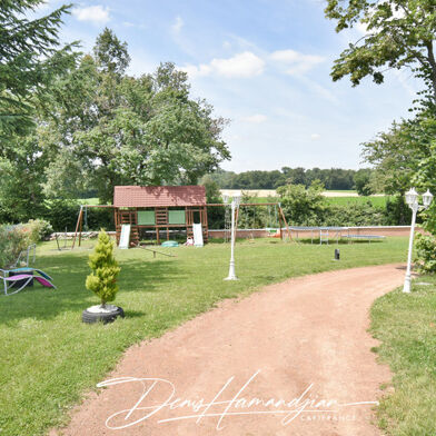 Maison 6 pièces 499000 €