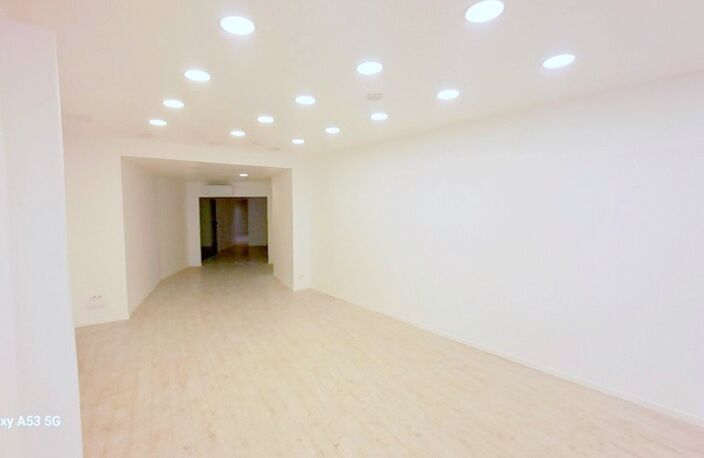 Local commercial — photo 3