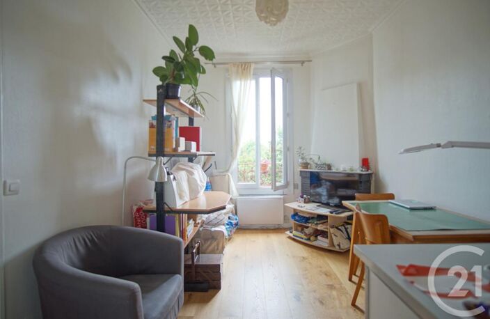 T2 — photo 3