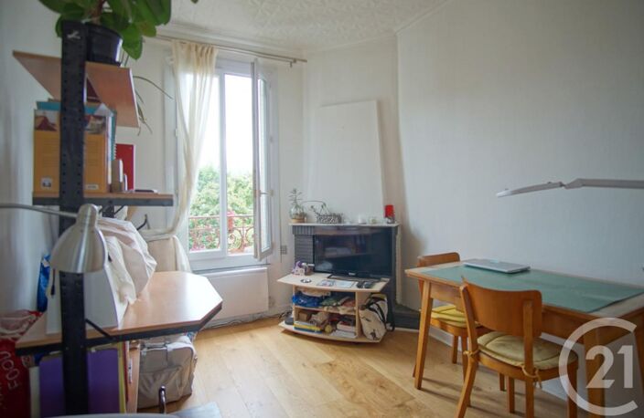 T2 — photo 4
