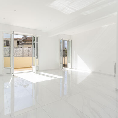 Commerce 5 pièces 4400 €