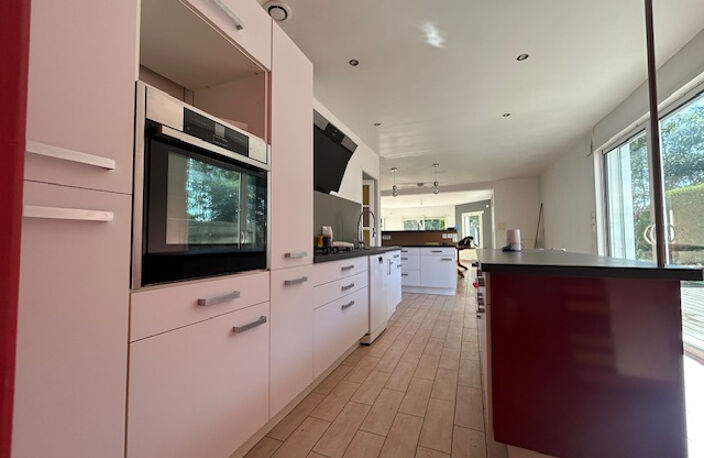 Maison COMMEQUIERS, 171m2 avec terrain de 2925m2 — photo 5