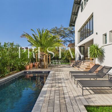 Maison 8 pièces 3150000 €