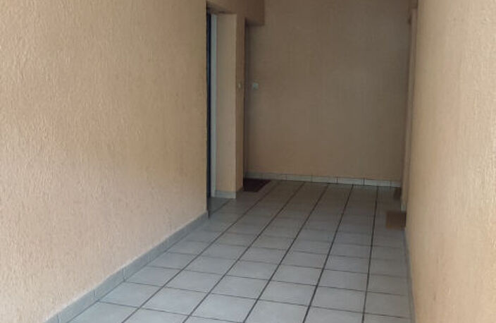 Appartement centre de Saintes — photo 5