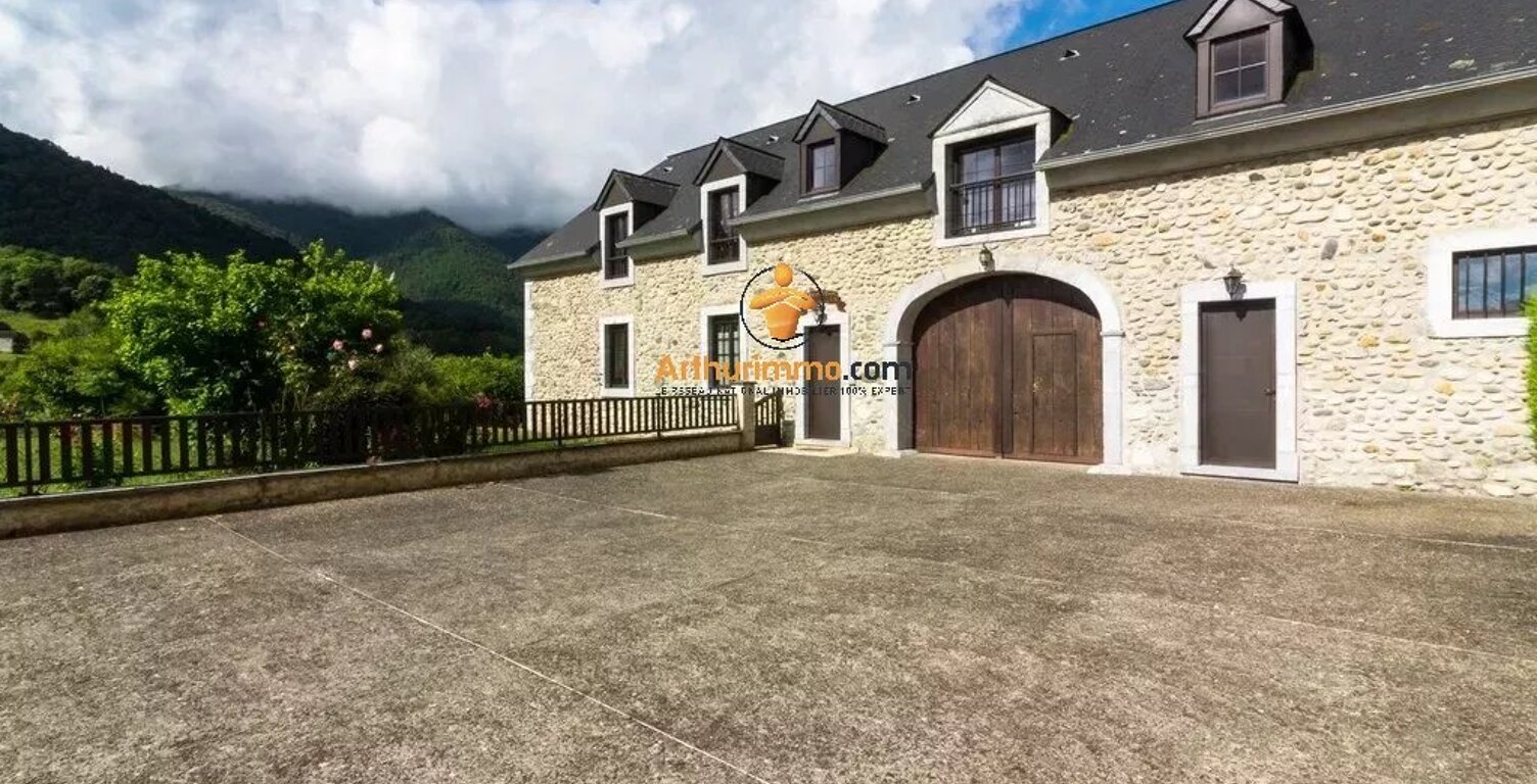 Maison familiale maison d'hôtes de 290 m² — photo 1