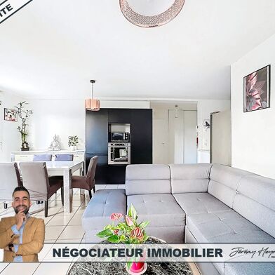 Appartement 4 pièces 260000 €