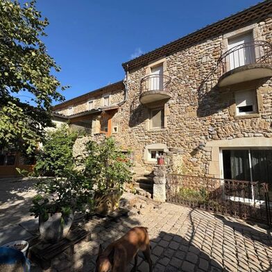 Maison 10 pièces 749000 €