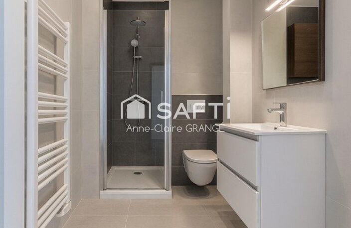Maison de ville avec cave et courette ,idéal investisseur ou premier achat — photo 3