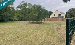 Terrain  875 m² à vendre à Le Mesnil-le-Roi (78600)